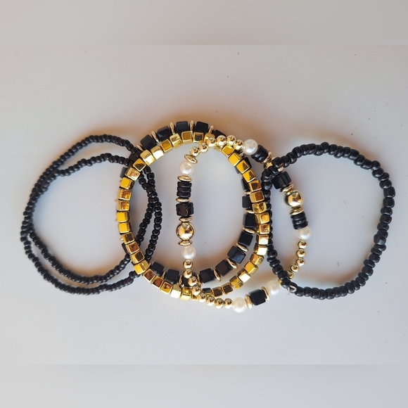 6 Boho bracelets handcrafted beaded - Picture 2 of 9